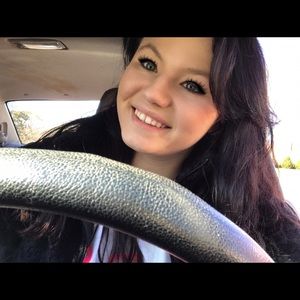 Meet your Posher, Amber